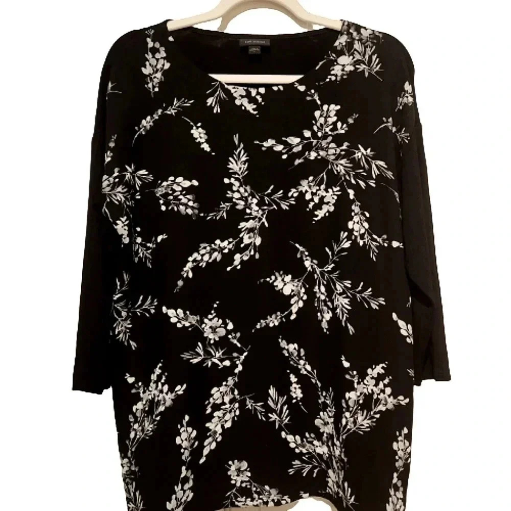 J.JILL black and white patterned blouse with 3/4 sleeve Size Small